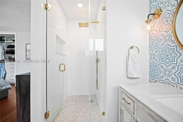 Pelham Estates, 1183 Robin Ave, Miami Springs, Florida 33166, image 2