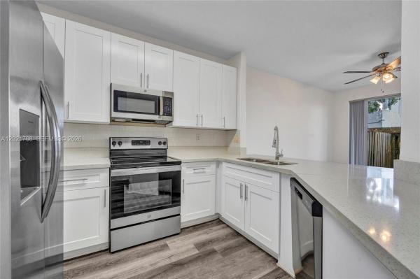 Palm Breeze, 1445 SE 24th Rd, Homestead, Florida 33035, image 2