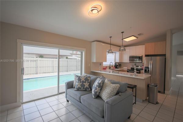 14443 SW 172nd Ln, Unincorporated Dade County, Florida 33177, image 3