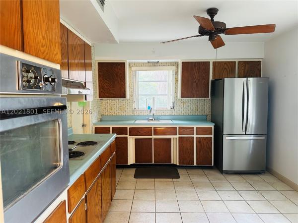 7625 SW 99th Ct, Unincorporated Dade County, Florida 33173, image 3