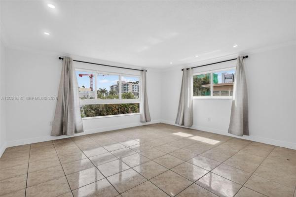 Chatillon Hall, 1020 94th St #301, Bay Harbor Islands, Florida 33154, image 2