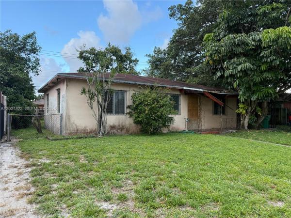 3510 NW 82nd St, Unincorporated Dade County, Florida 33147, image 1