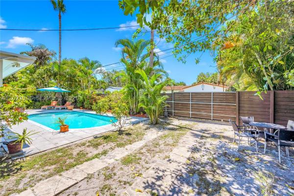 College Heights, 50 NE 110th St, Miami Shores, Florida 33161, image 1