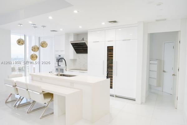 Carbonell, 901 Brickell Key Blvd #3307, Miami, Florida 33131, image 3