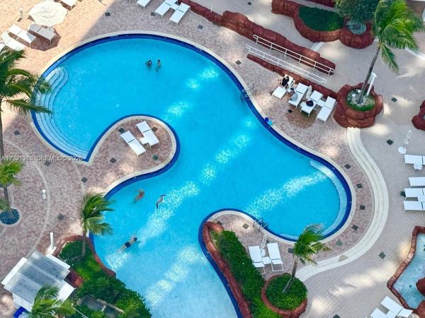 Trump Palace, 18101 Collins Ave #1906, Sunny Isles Beach, Florida 33160, image 1
