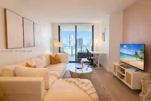Canvas, 1600 NE 1st Ave #1605, Miami, Florida 33132, image 1