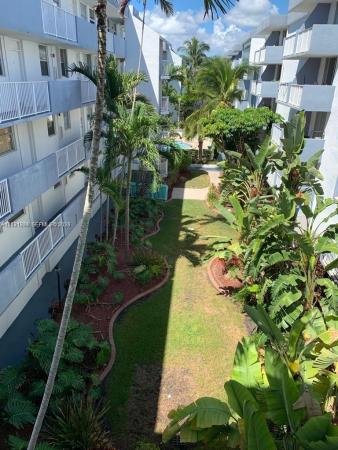 North Bay Villas, 1801 S Treasure Dr #427, North Bay Village, Florida 33141, image 3