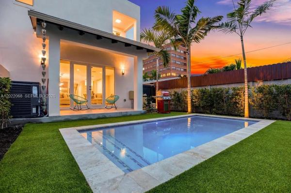 Silver Bluff Homesites, 3655 SW 26th St, Miami, Florida 33133, image 1