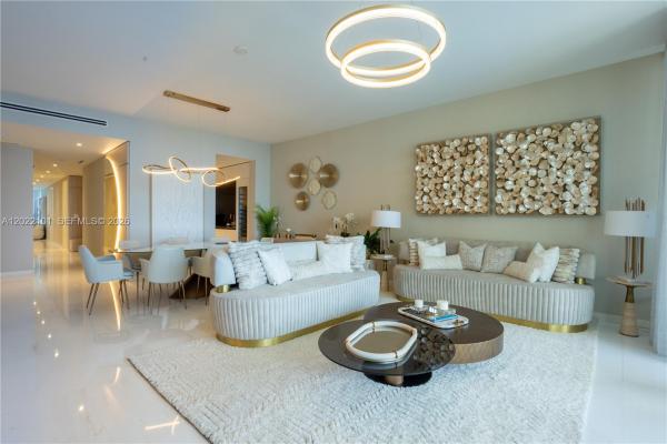 300 Biscayne Boulevard Way #2203C, Miami, Florida 33131, image 1
