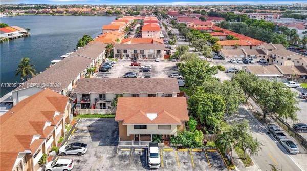 West View Lake Townhomes, 5350 W 26th Ave #118, Hialeah, Florida 33016, image 1