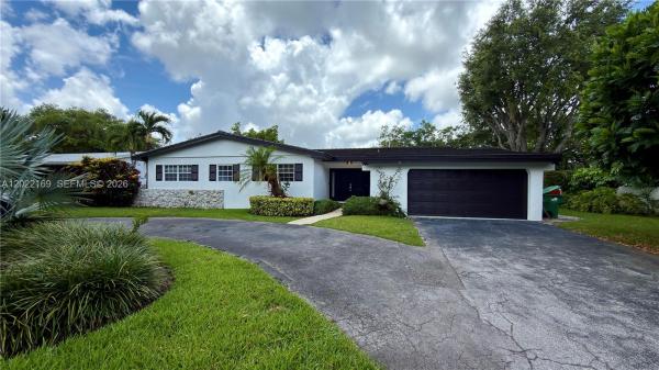 7700 SW 52nd Ct, Unincorporated Dade County, Florida 33143, image 1