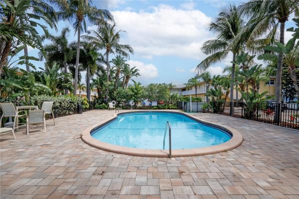 Azul At Kimberly Lake, 4051 NE 13th Ave #78-3, Oakland Park, Florida 33334, image 3