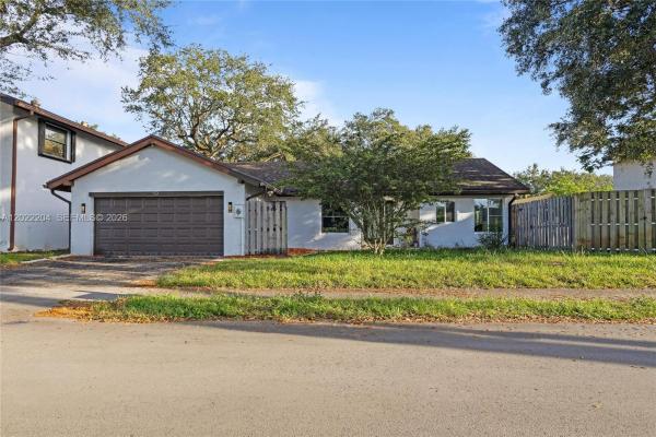 Paseo Verde, Cooper City, Florida 33026, image 3