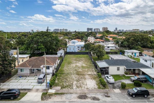 McAllister Terrace, 3056 SW 13th St, Miami, Florida 33145, image 2