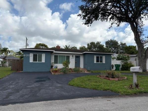 Welwyn Manor, 6215 SW 20th St, Miramar, Florida 33023, image 1