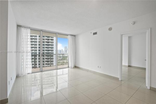 Opera Tower, 1750 N Bayshore Dr #2804, Miami, Florida 33132, image 1
