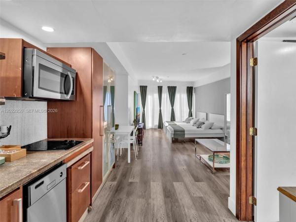 The Strand On Ocean Drive, 1052 Ocean Dr #C203, Miami Beach, Florida 33139, image 2