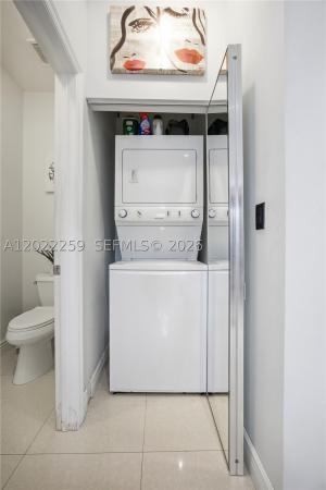 Sunset Manors, 105 NE 28th Ct, Wilton Manors, Florida 33334, image 1