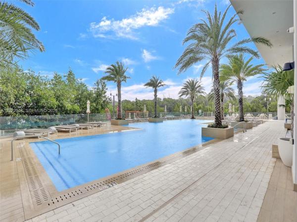 The Harbour North Tower, 16385 N Biscayne Blvd #403, North Miami Beach, Florida 33160, image 1