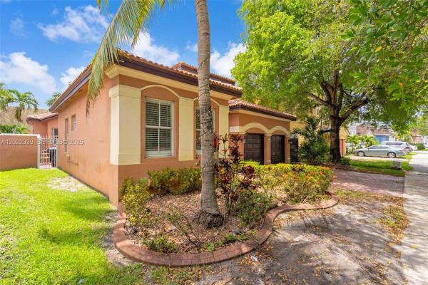 18122 NW 91st Ct, Hialeah, Florida 33018, image 2