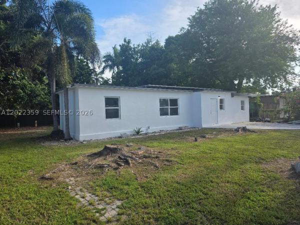 15340 Garfield Dr, Homestead, Florida 33033, image 2