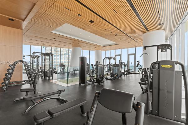 300 Biscayne Blvd Way #1406, Miami, Florida 33131, image 1