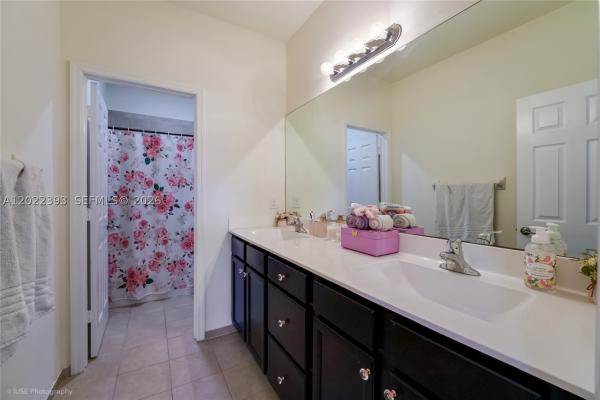 Sonoma At The Vineyards, 589 SE 34th Ter, Homestead, Florida 33033, image 3