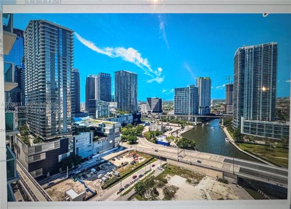 Brickell On The River North Tower, 31 SE 5th St #2507, Miami, Florida 33131, image 1
