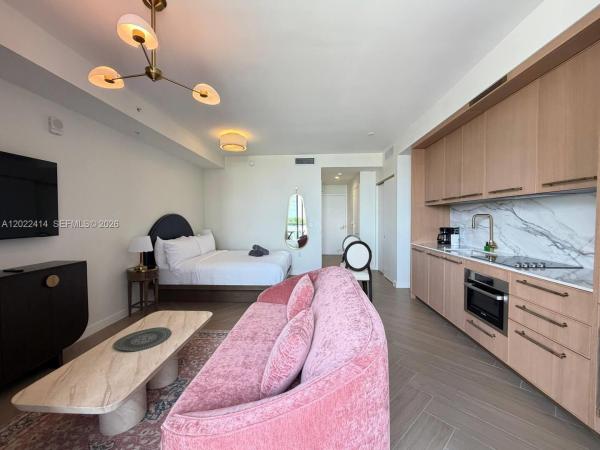 2700 NW 2nd Ave #424, Miami, Florida 33127, image 2