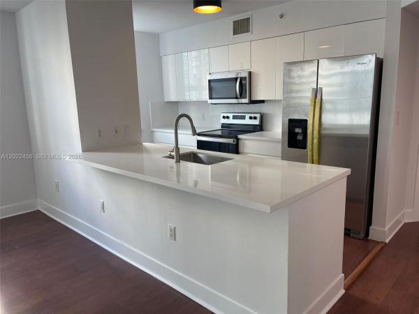 The Mark On Brickell, 1155 Brickell Bay Dr #1102, Miami, Florida 33131, image 1
