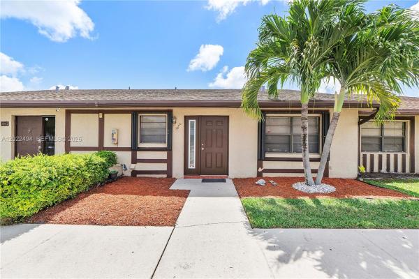 Hollywood Gardens, 3840 Farragut St, Hollywood, Florida 33021, image 1