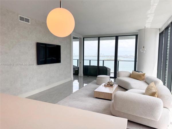 Paraiso Bay, 650 NE 32nd St #1901, Miami, Florida 33137, image 1