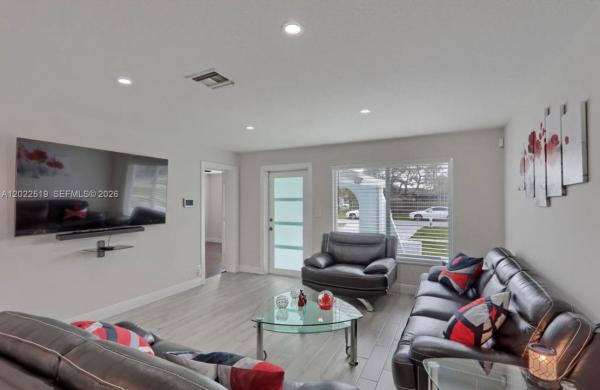 Palm Beach Colony, 876 Gardenia Dr, Royal Palm Beach, Florida 33411, image 2