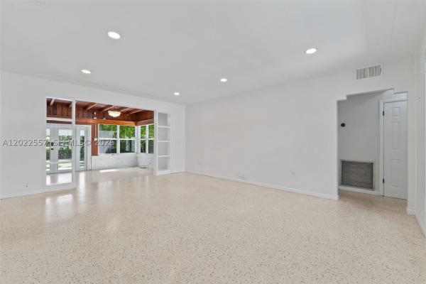 Normandy Beach, 8927 Carlyle Ave, Surfside, Florida 33154, image 3