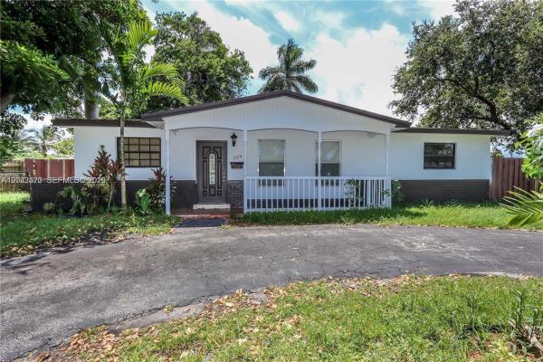 Boulevard Heights, 200 SW 64th Way, Pembroke Pines, Florida 33023, image 1