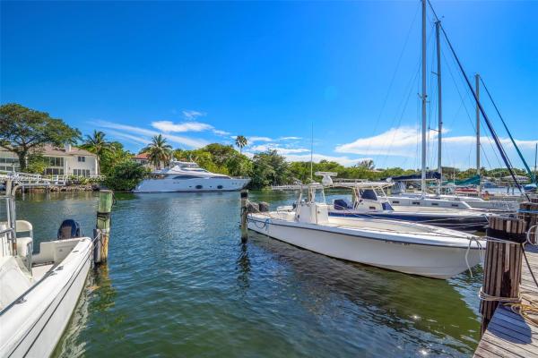 Waters Edge Of Coral Gables, 100 Edgewater Dr #329, Coral Gables, Florida 33133, image 1