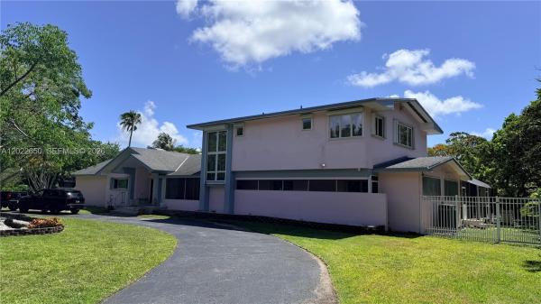 11651 SW 64th Ave, Pinecrest, Florida 33156, image 1
