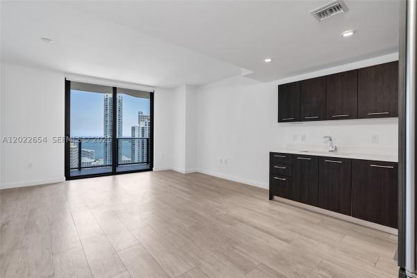 Brickell Heights East, 45 SW 9th St #3502, Miami, Florida 33130, image 1