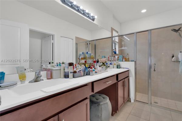 Kingman Commons, 2484 SE 1st St, Homestead, Florida 33033, image 1
