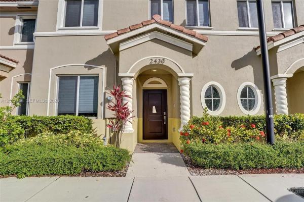 Towns At Seascape, 2430 SE 10th Ct, Homestead, Florida 33035, image 1
