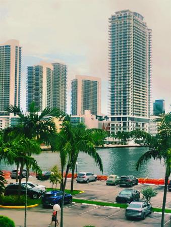 Towers Of Oceanview Point, 200 Leslie Dr #324, Hallandale Beach, Florida 33009, image 1