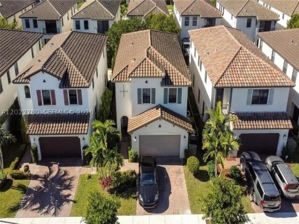 Bonterra, 9794 W 34th Ct, Hialeah, Florida 33018, image 1