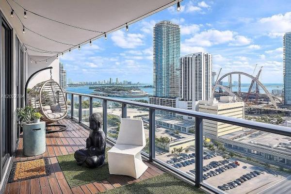 Canvas, 1600 NE 1st Ave #2009, Miami, Florida 33132, image 1