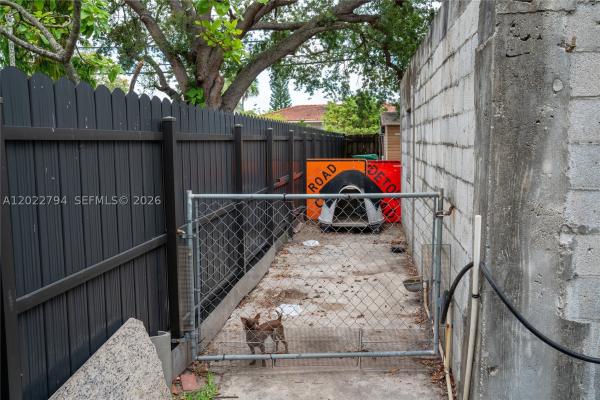 Grapeland Heights, 3401 NW 15th St, Miami, Florida 33125, image 2