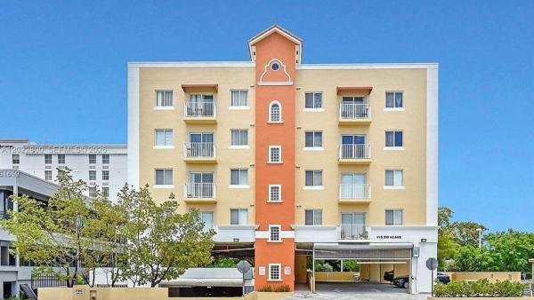Le Jeune Place, 115 SW 42nd Ave #402, Miami, Florida 33134, image 1