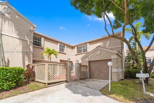 Embassy Courts, 11009 Mainsail Dr, Cooper City, Florida 33026, image 1