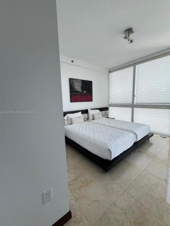 Icon South Beach, 450 Alton Rd #3505, Miami Beach, Florida 33139, image 2