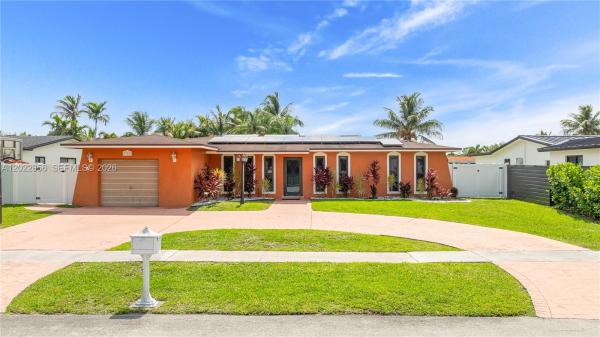 Pasadena Lakes, 321 NW 96th Ave, Pembroke Pines, Florida 33024, image 1