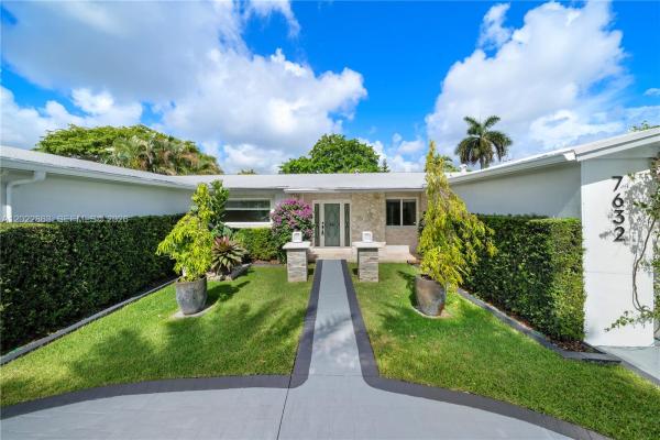 7632 SW 96th Ct, Unincorporated Dade County, Florida 33173, image 1
