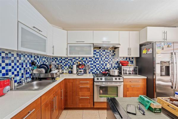 12927 SW 88th Ln #A205, Unincorporated Dade County, Florida 33186, image 2